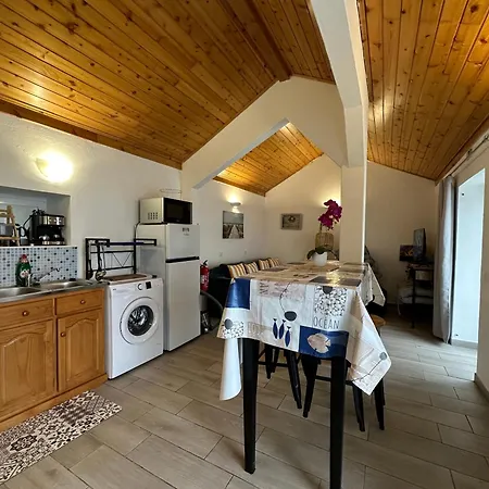 Holiday home Moradia Da Fonte Sea View 1 To 6 P