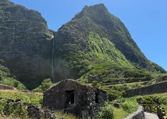 Holiday home Moradia Da Fonte Sea View 1 To 6 P