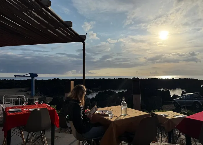 Holiday home Moradia Da Fonte Sea View 1 To 6 P *