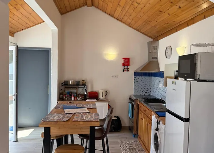 Moradia Da Fonte Sea View 1 To 6 P Holiday home Lomba (Flores)